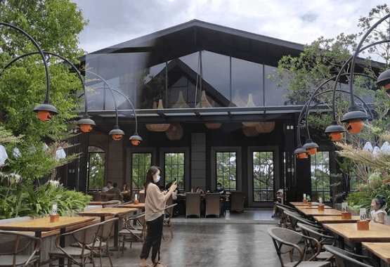 Latar Ijen Malang, Lokasi dan Harga Menu